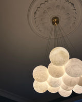 Alessandra taklampa med marmorkulor