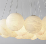 Alessandra taklampa med marmorkulor