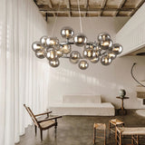 Paris taklampa med glaskulor